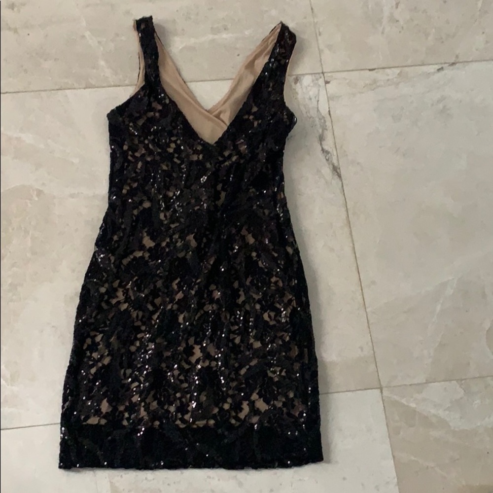 Cocktail dress - Picture 2 of 3